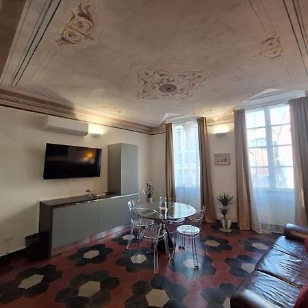 Il Talismano-In Citta -Vicino Al Mare Apartman Savona Kültér fotó