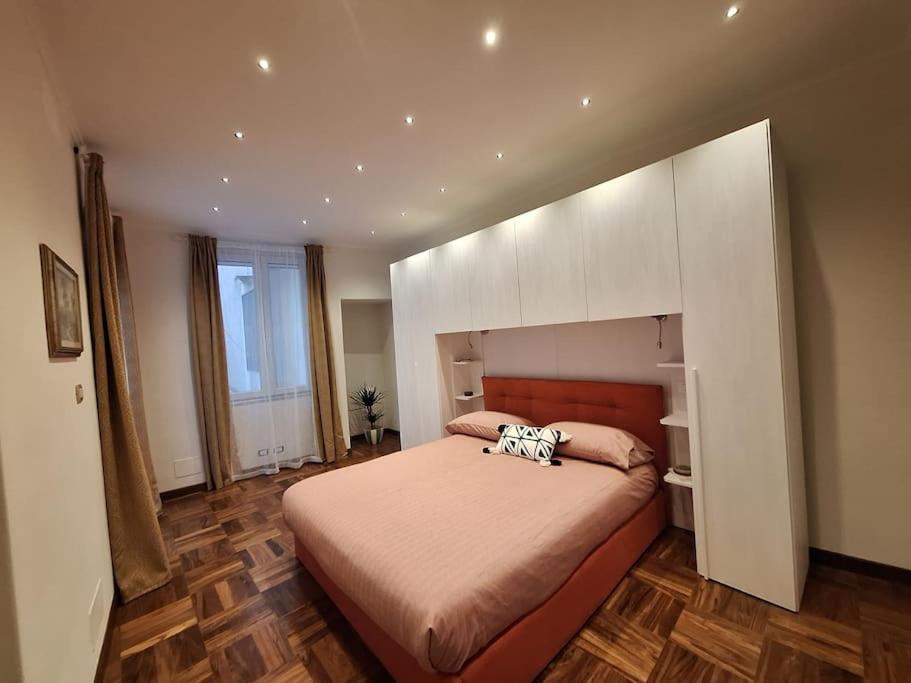 Il Talismano-In Citta -Vicino Al Mare Apartman Savona Kültér fotó